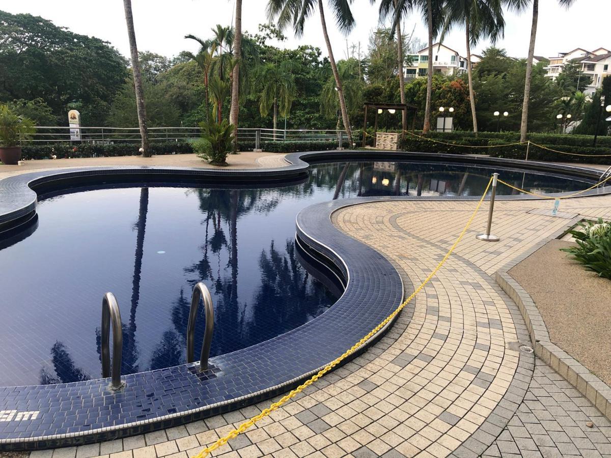 Beach Resort Home Stay Sri Sayang Apartment Batu Ferringhi 2Bedroom Esterno foto