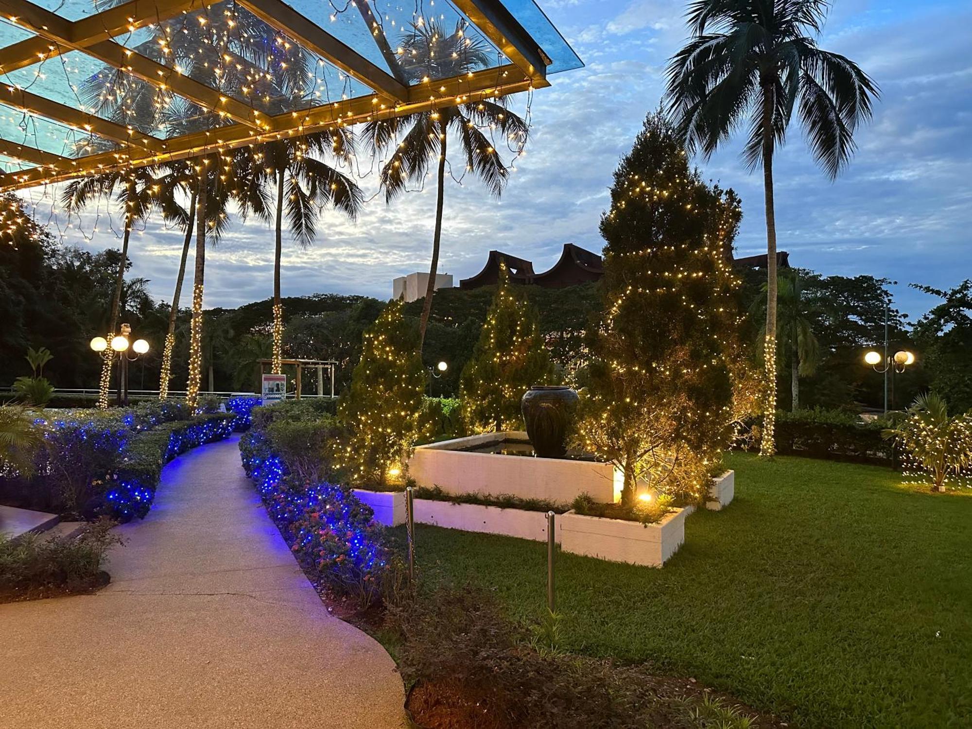 Beach Resort Home Stay Sri Sayang Apartment Batu Ferringhi 2Bedroom Esterno foto